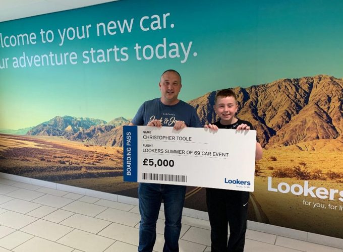 Motor customers return from holiday to £5,000 prize